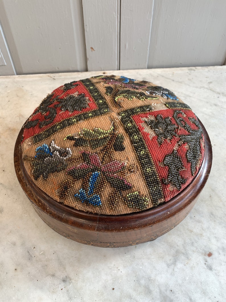 Antique Victorian beaded footstool no 2 | Etsy