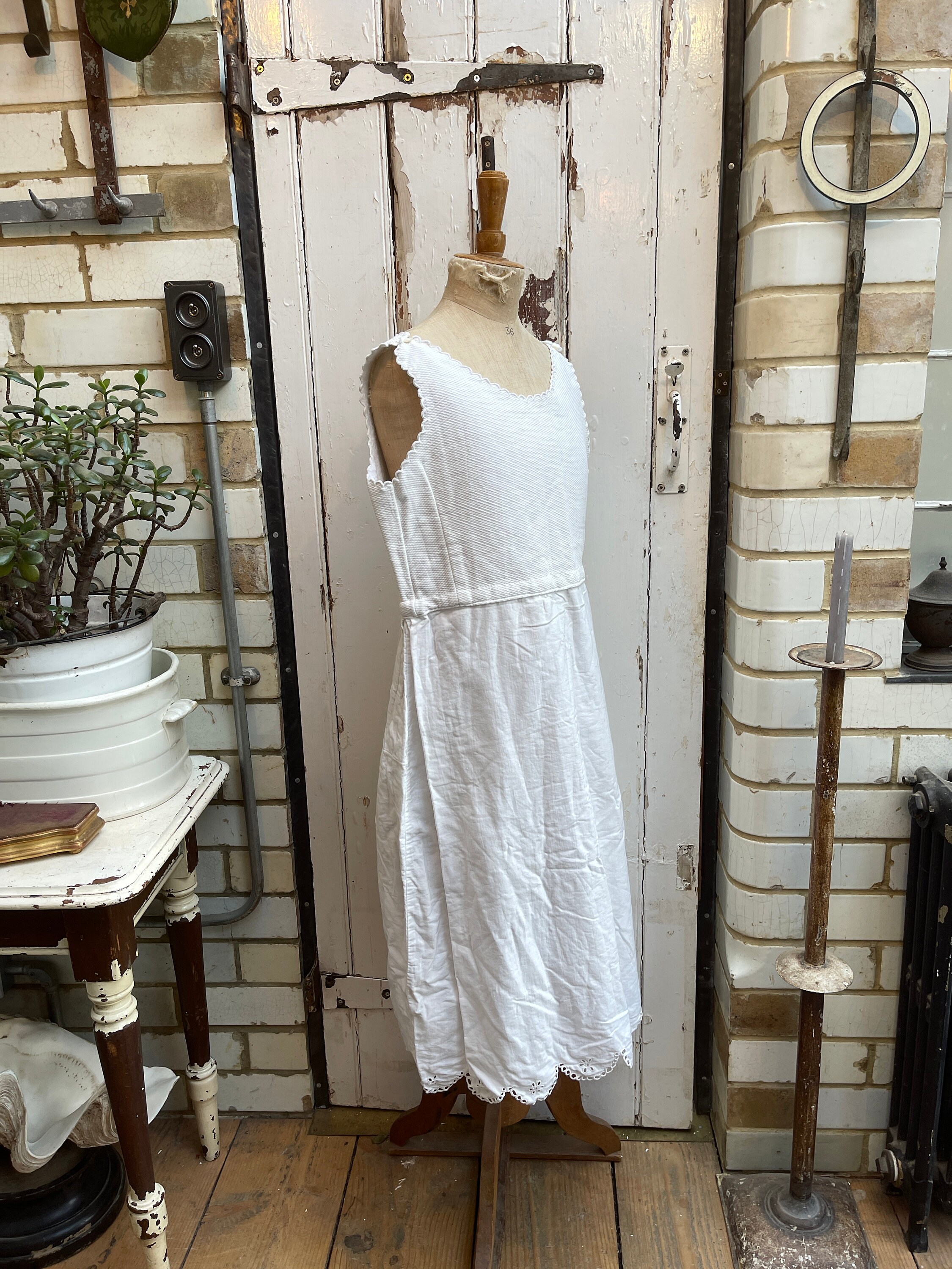 Antique Marcella White Cotton Dress with Brushed Cotton Lining Size S/M