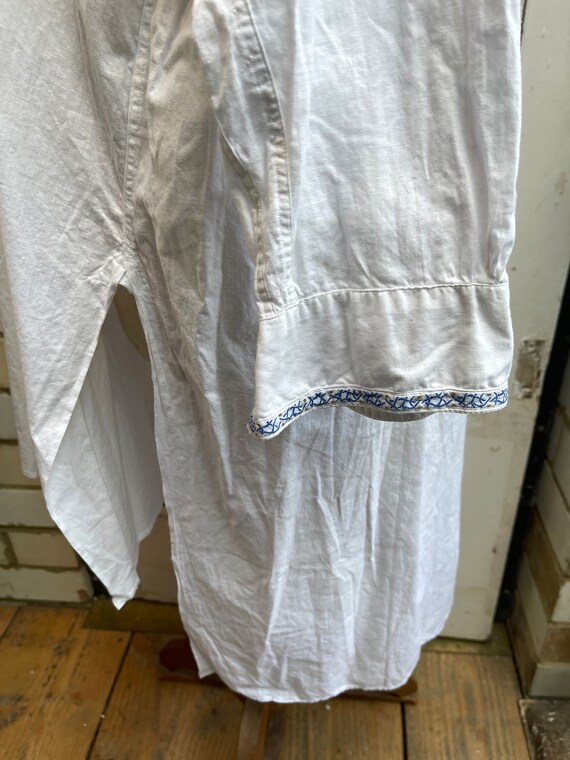 Antique French white cotton shirt nightshirt with… - image 5