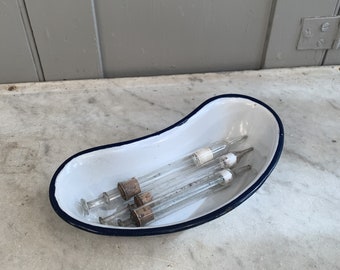 Set 3 vintage glass ear syringes in enamel kidney shape dish