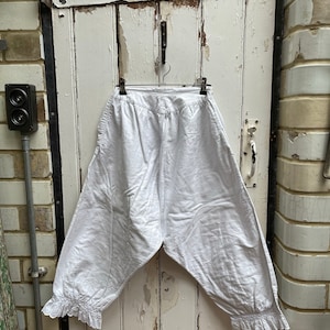 Antique French white brushed cotton warm bloomers sleep shorts with lace trim size S