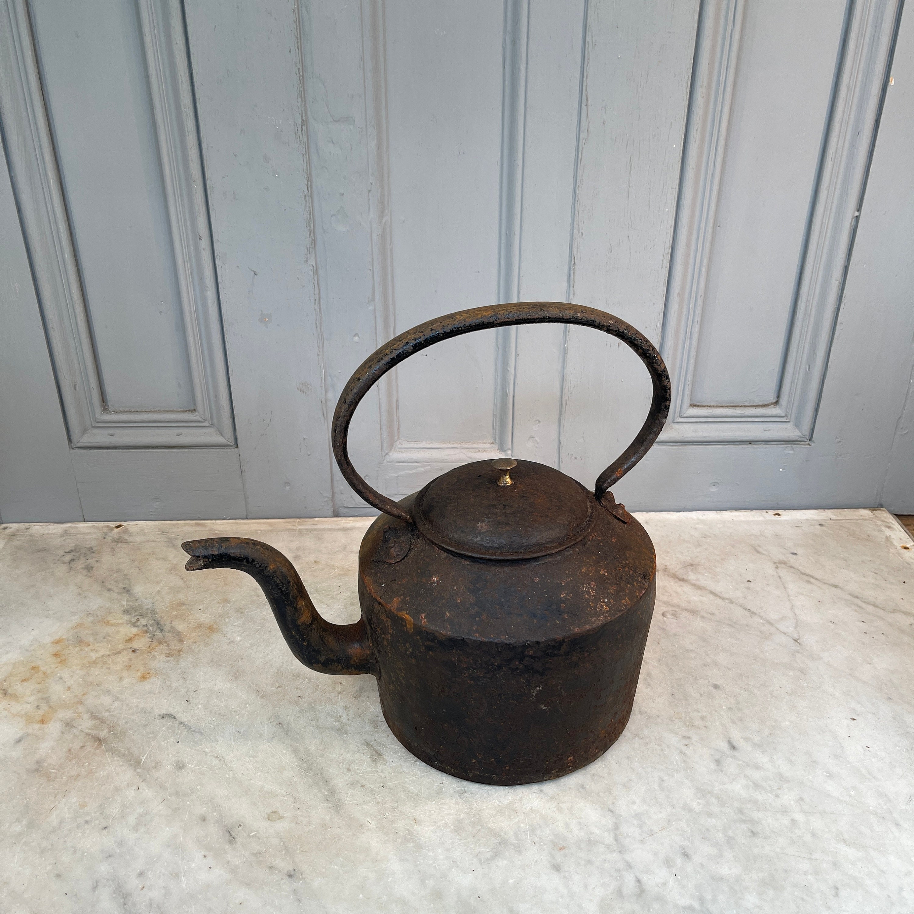 Antique Victorian Kenrick & Sons 5 Quarts Cast Iron Stove Kettle
