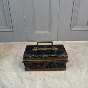 Antique Victorian Toleware cash tin or box with divided interior