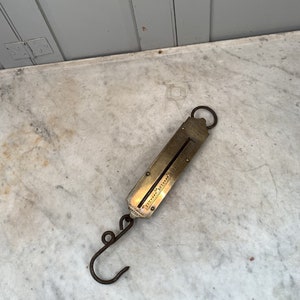 Antique British Military Salter&#39;s Spring Balance No 1A brass scales dated 1943