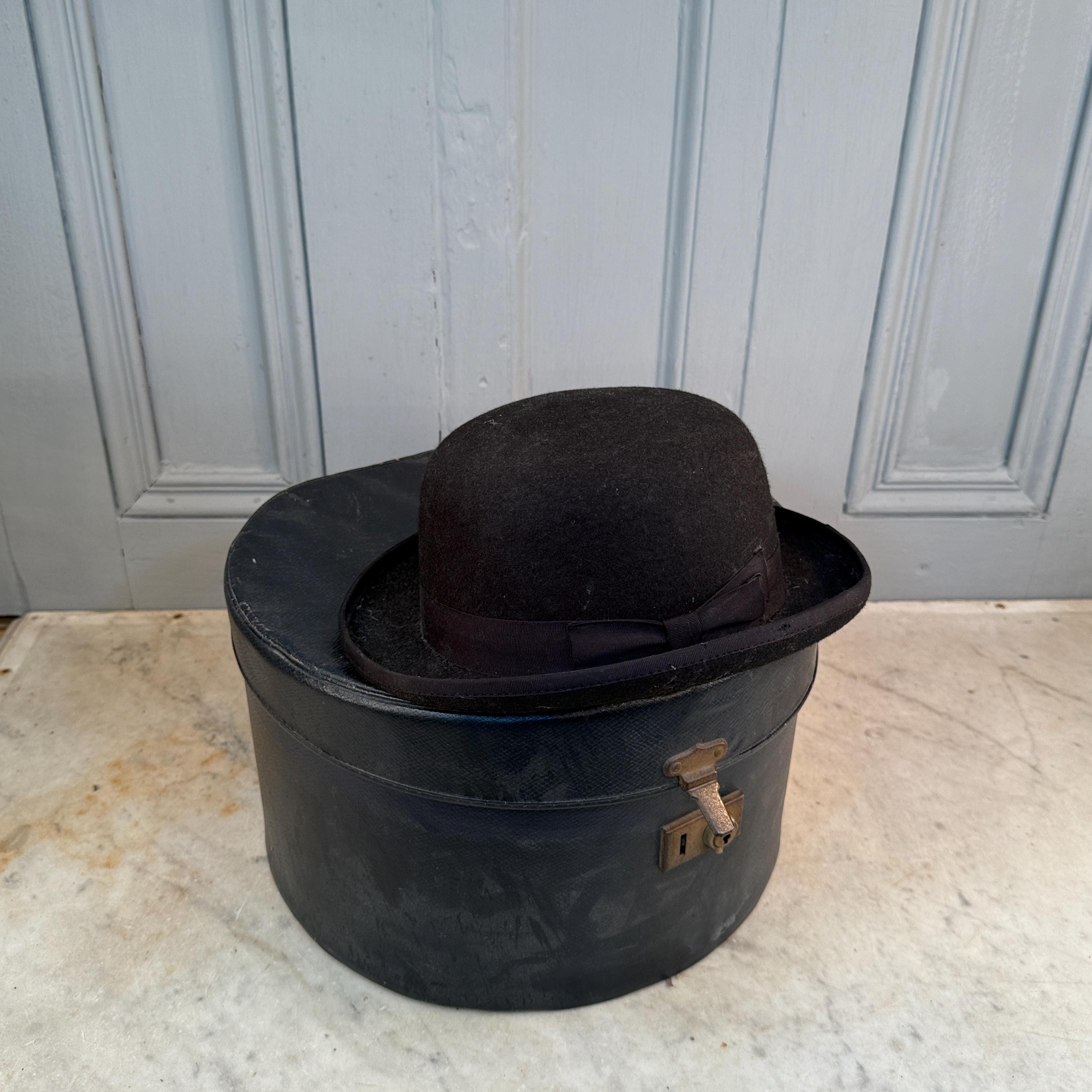 Vintage Hat/Band Box 12\