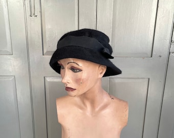 Antique French black wool hat with ribbon band size S