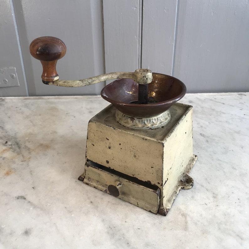 Antique cast iron coffee grinder Kenrick No 2
