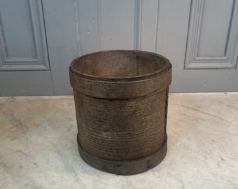 Antique Victorian wooden grain measure pot holder