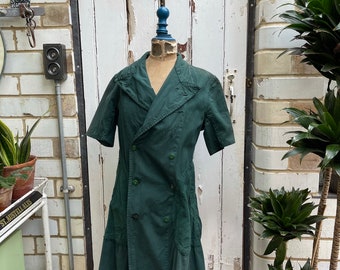 Antique vintage British WW2 green cotton work dress coat size XS UK 8/10