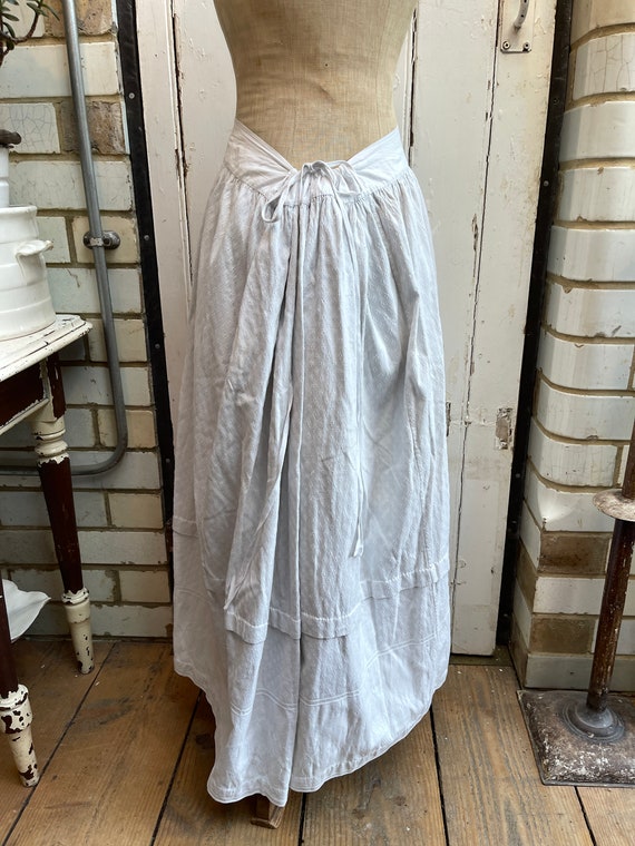 Antique French white cotton pique Marcella skirt … - image 8