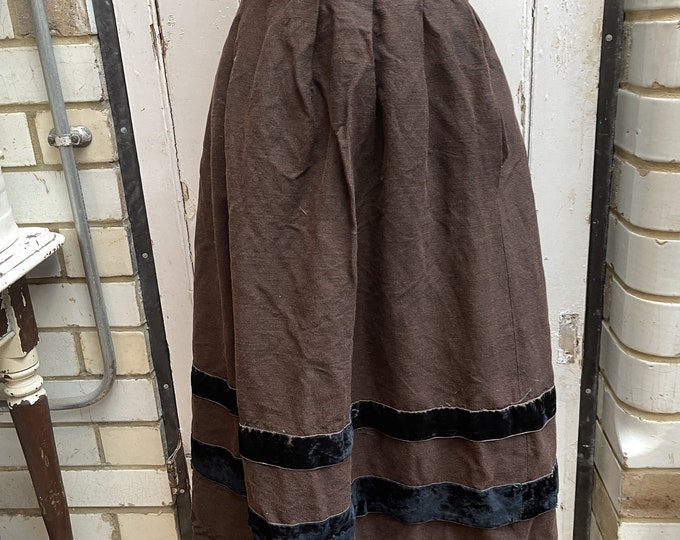 antique brown pull-on skirt with top set main image 0