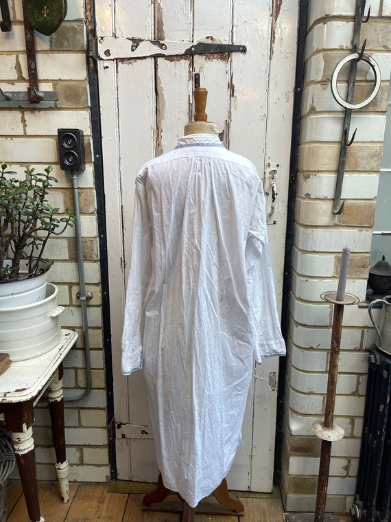 Antique French white cotton shirt nightshirt with… - image 6