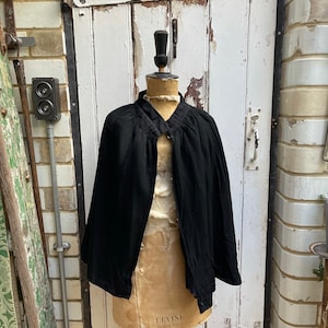Antique Dutch handmade black wool short shoulder cape size S UK 10