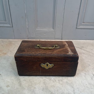 Antique Georgian oak tea caddy