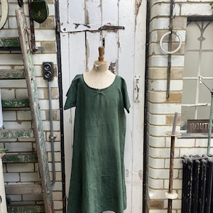 Antique French green linen shift dress size M
