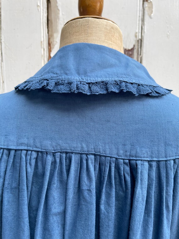 Antique long blue cotton dress nightdress with la… - image 7
