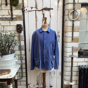 Vintage French Alsico workwear blue cotton chores jacket with paint spatters size 52 M