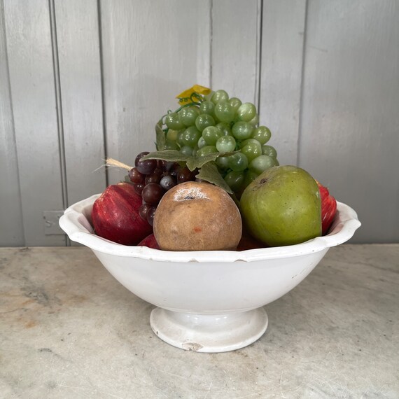 White 2025 ceramic fruit