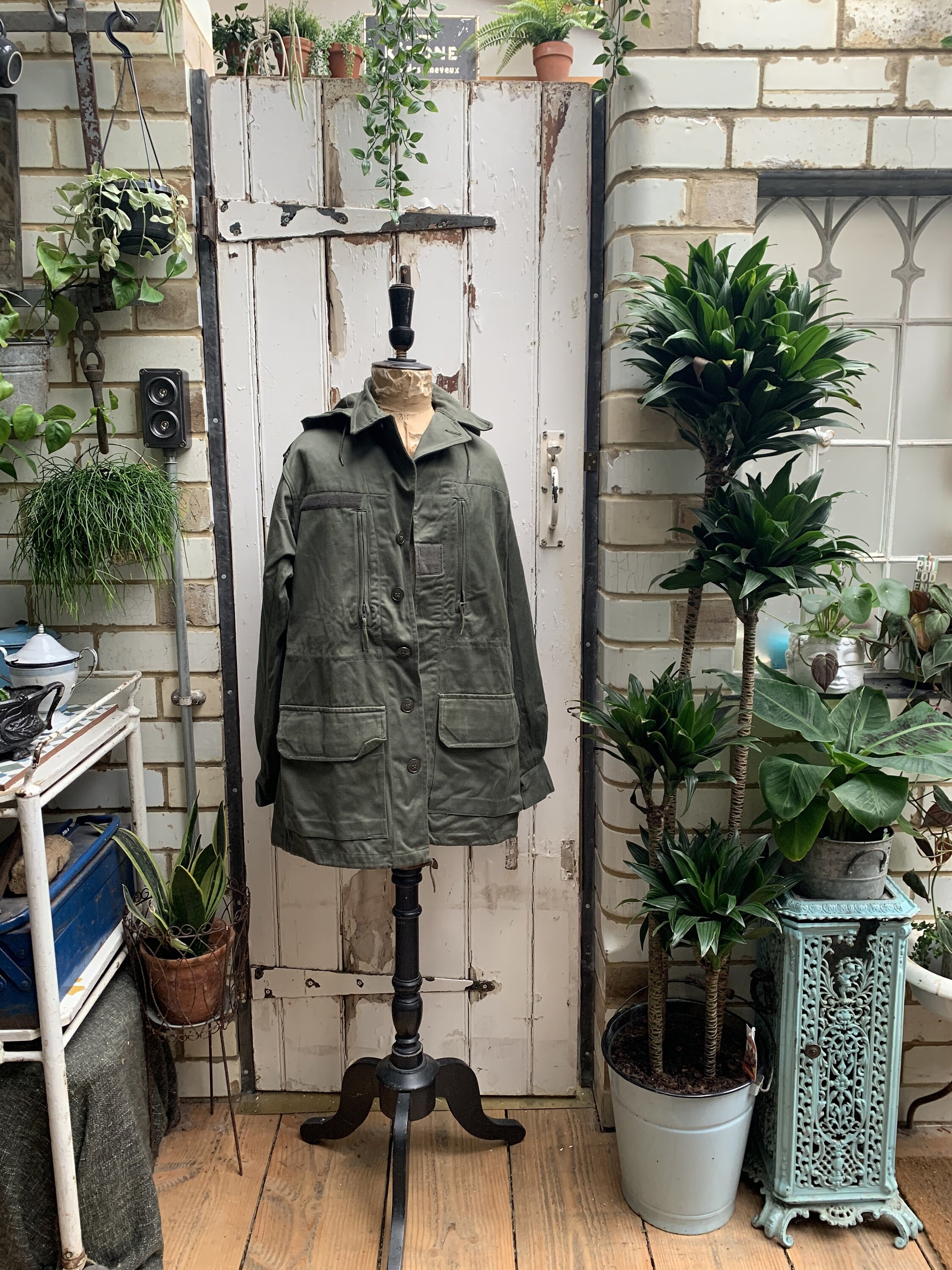 Image of Vintage French Khaki Army Jacket Size 92C Ugeco Paris 1977