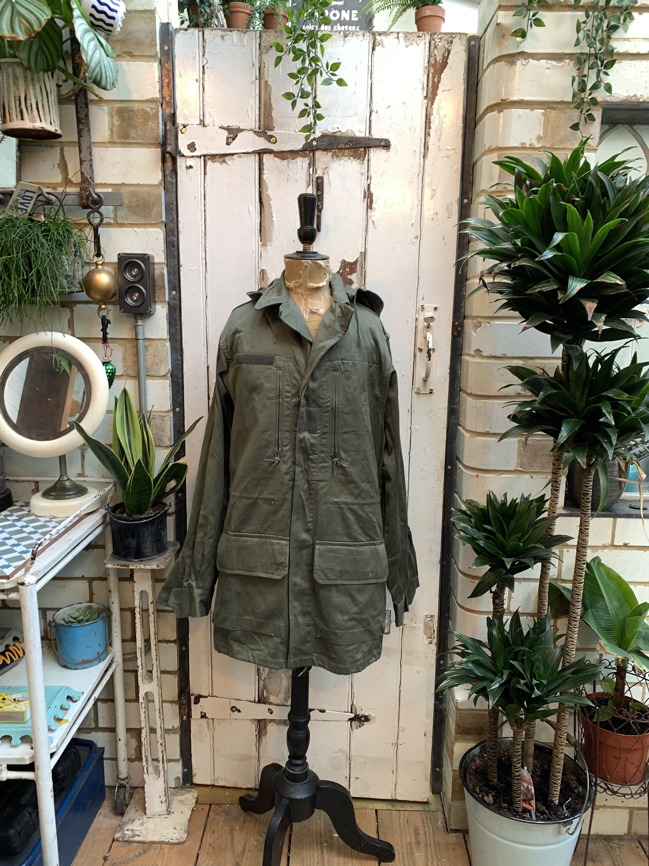 Image of Vintage French Khaki Army Jacket Flers 1976 Size 92L