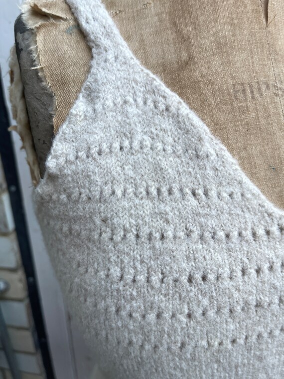 Vintage French beige oatmeal knitted vest top siz… - image 5