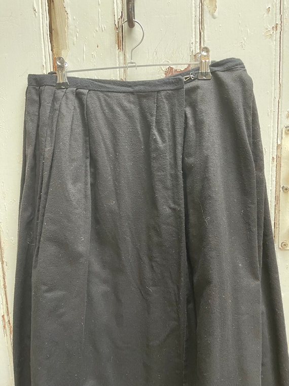 Antique French handmade black wool gathered skirt… - image 2