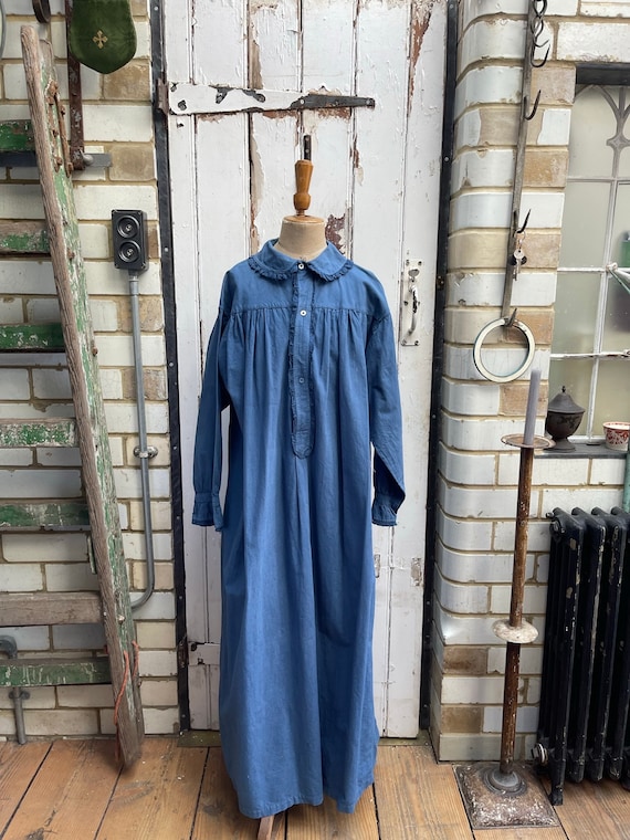 Antique long blue cotton dress nightdress with la… - image 1