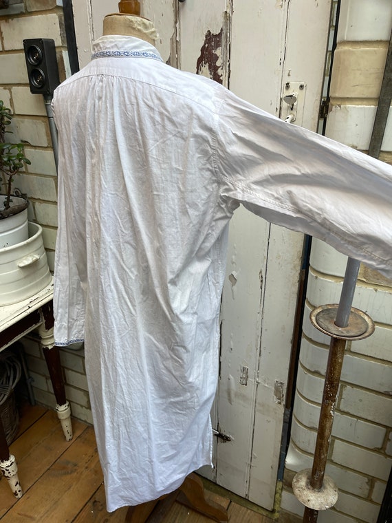 Antique French white cotton shirt nightshirt with… - image 8