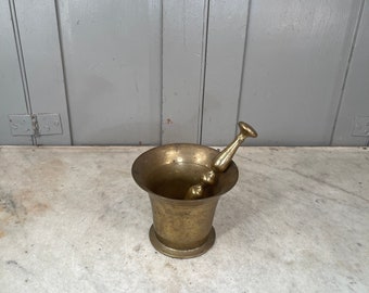 Antique Georgian or early Victorian brass pestle and mortar