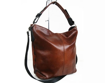Sac hobo en cuir marron cognac : sac bandoulière convertible