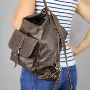 BROWN LEATHER BACKPACK Purse For Women - Convertible Multiway Rucksack Bag - Stylish Shoulder And Backpack Everyday Bag - Cowhide Leather