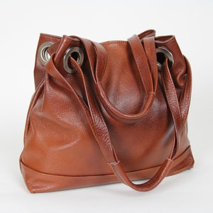 Brown leather Handbag Grained Cow Leather, Brown Purse, Cognac Brown Leather Purse with Zipper, Leather hobo bag, Large bag image 2