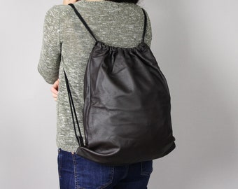 Mochila de cuero marrón oscuro, bolso de cuero flexible, bolso de cuero, bolso de cuero, cartera de cuero, mochila unisex, bolsa de viaje venta