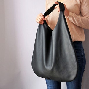 Oversized Black Leather Hobo Bag: Everyday Shoulder Bag