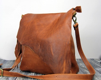 Vintage Frauen Umhängetasche, Mittelgroße Umhängetasche, Distressed Leder Satchel, Braune Leder Schultertasche, Vintage Leder