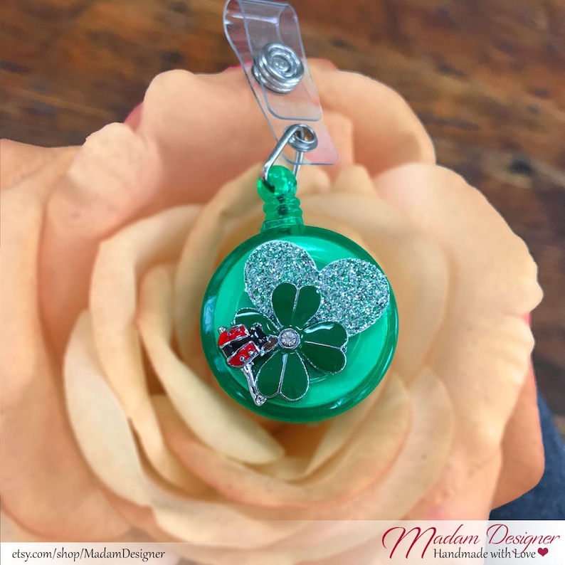 Embellished Badge Holder Clip Retractable ID Clip ID Badge Reel Work ID Name Tag St Patrick/'s Day Gifts Green Lucky Beetle 4 Leaf Clover