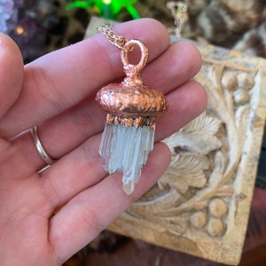 Copper acorn with tiny quartz points