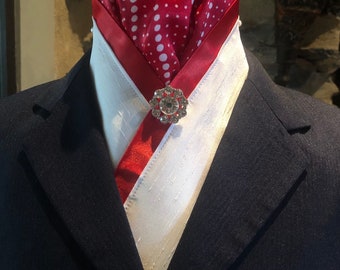 Red and White Pre-tied Stock Tie