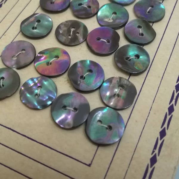 24 Vintage mother of pearl buttons 12.6 mm on original sale carton, free shipping