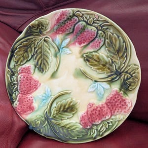 Antique French Majolica plate  - A great addition to your collection