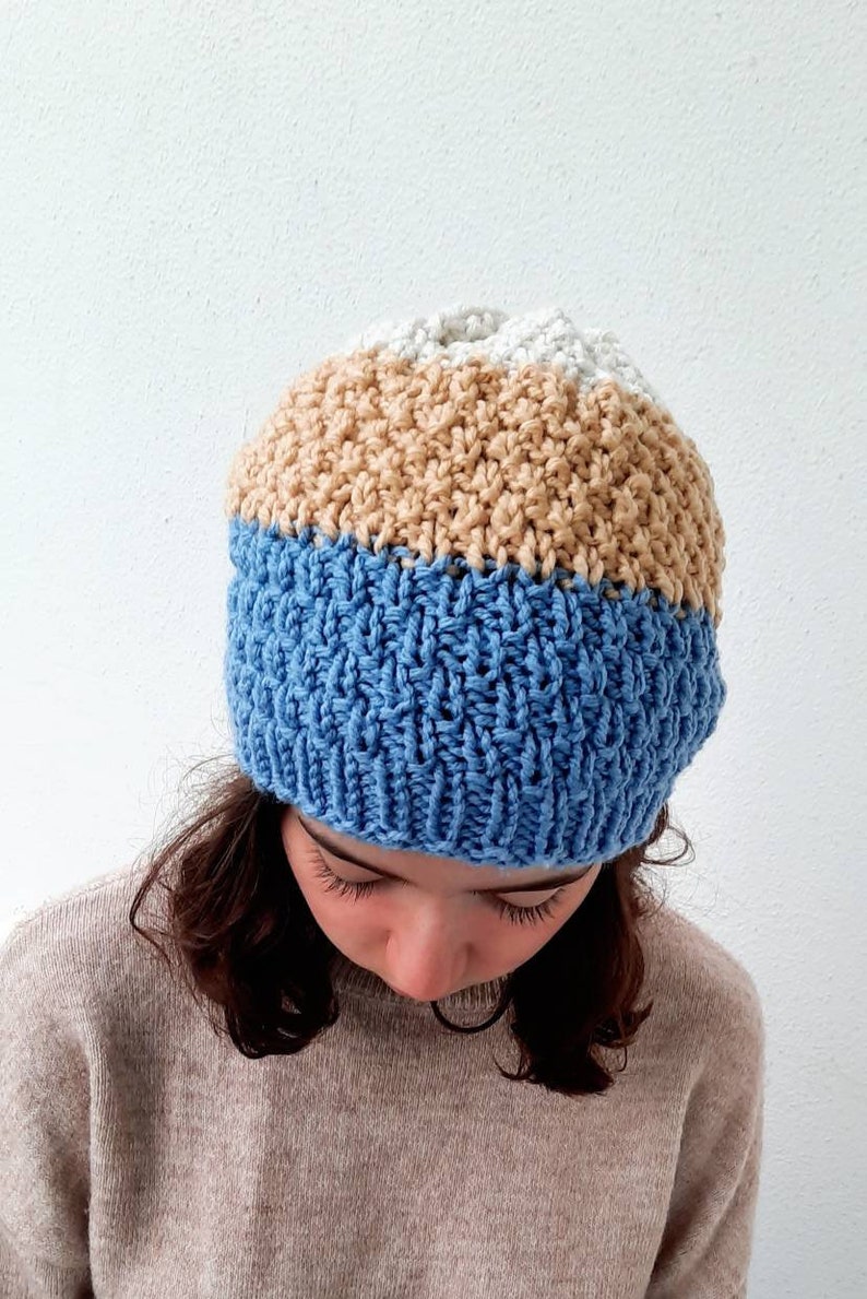 Chunky knit beret, blue, cream and white. Winter season for Men, woman head knitwear. Neutral gender trend, all ages token for Christmas image 4
