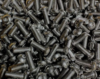 100個入りパック - M2.5 x 7 mm ネジ