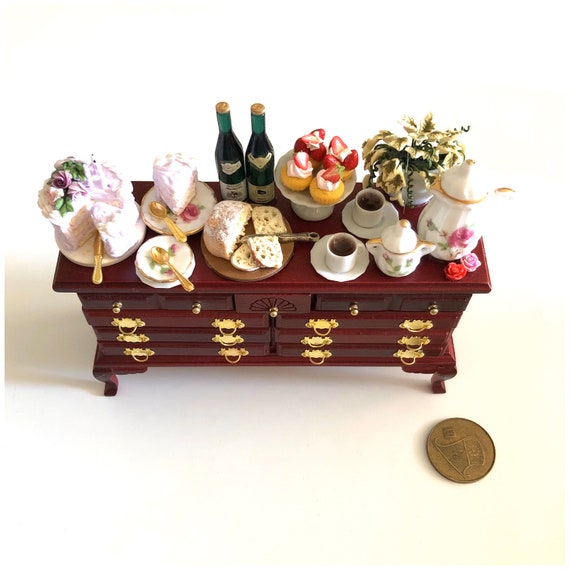 ENVIO GRATUITO Gabinete de madera en miniatura único 1/12 | Etsy