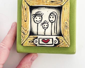 clique tile - family frame