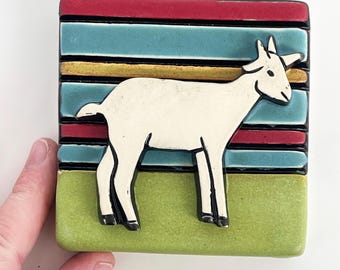 clique tile - goat on stripes