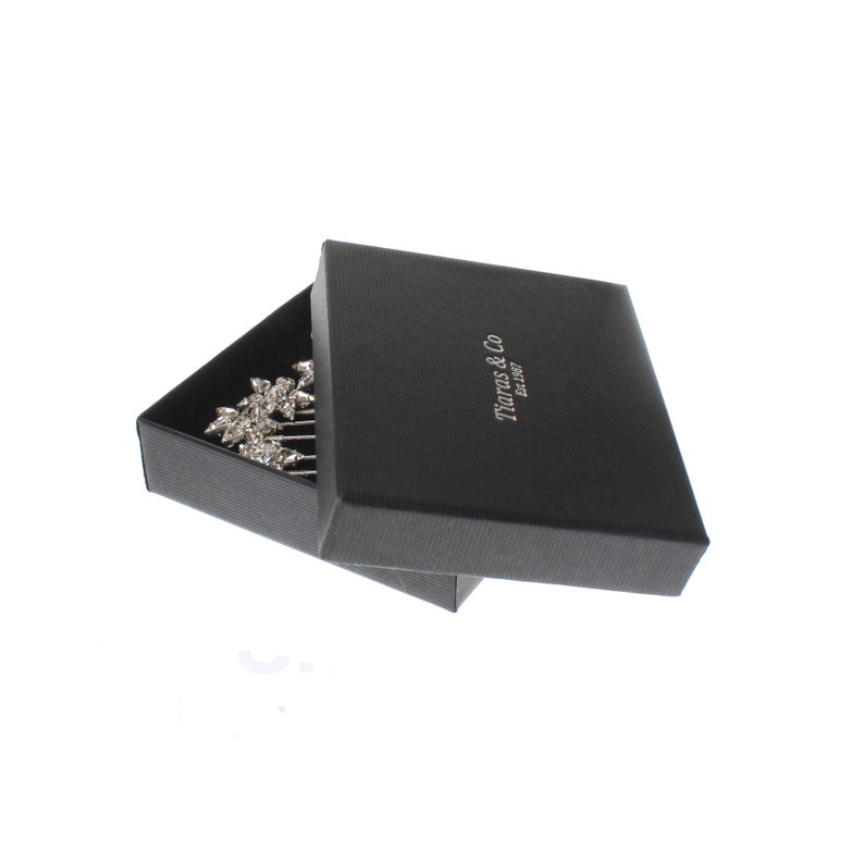 Tiaras & Co presentation box