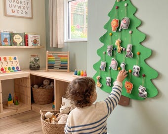 Felt Christmas Tree Activity | Toddler Wall Tree with Buttons | Soft Christmas Animal Ornaments | Montessori Holiday Gift