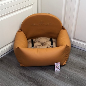 Terracotta eco-leer hondenautostoeltje Autorijset voor huisdieren Designer hondenautostoeltje Luxe hondenmand voor op reis Custom autostoeltje