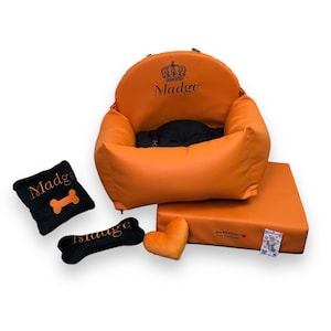 Gepersonaliseerde hondenautostoeltje Oranje en zwarte hondenspullenset Designer autostoeltje Luxe hondenmand voor op reis Custom kunstleer autostoeltje voor honden