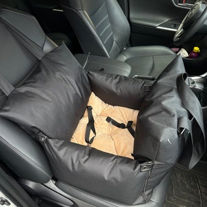 Zwarte luxe hondenautostoel met riemen Waterbestendig autostoeltje voor hond Designer hondenautostoeltje Luxe hondenmand voor op reis Kit voor rijden honden
